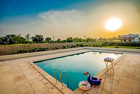 Guldaar - A Luxury Forest Retreat