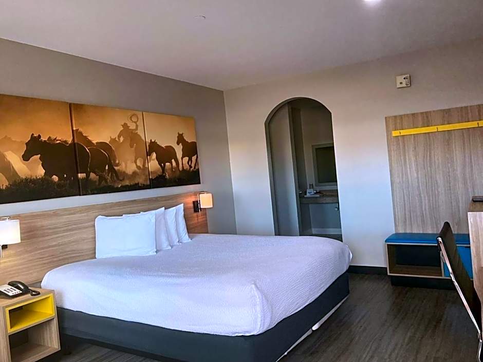 Days Inn by Wyndham Humble/Houston Intercontinental Airport