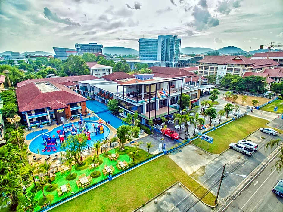 The Bed Vacation Rajamangala Hotel