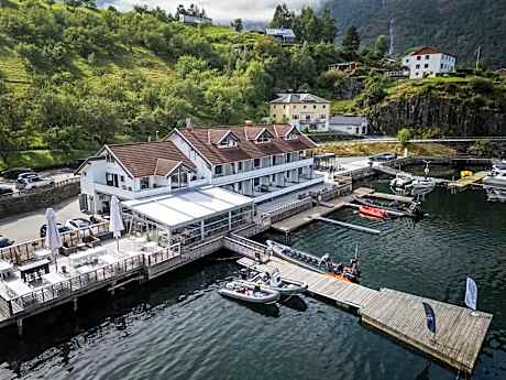 Junior suite with fjord view