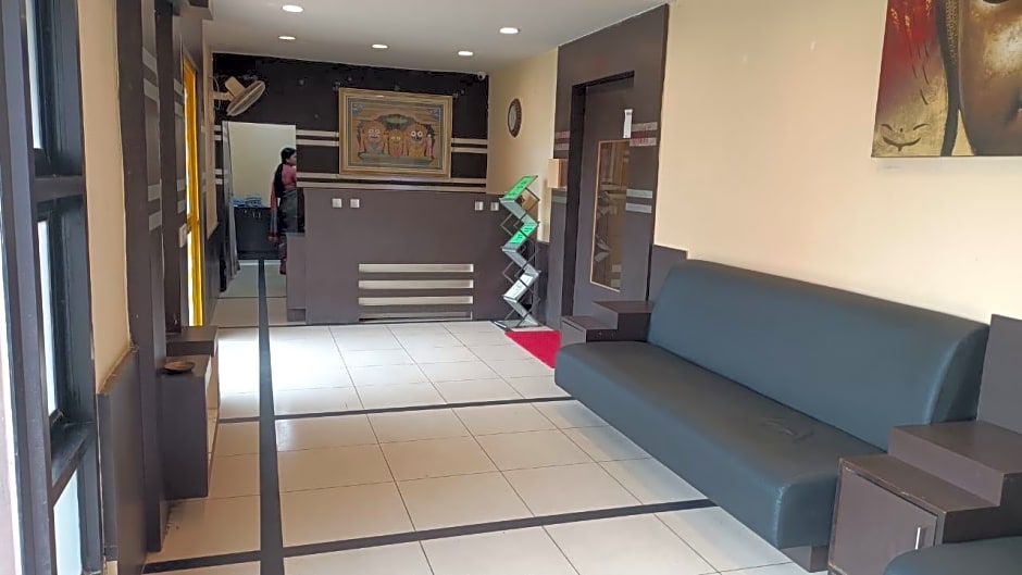 Hotel Sagar Tarang (Berries Group)