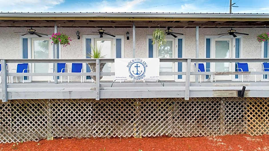 Darien Dockside Inn