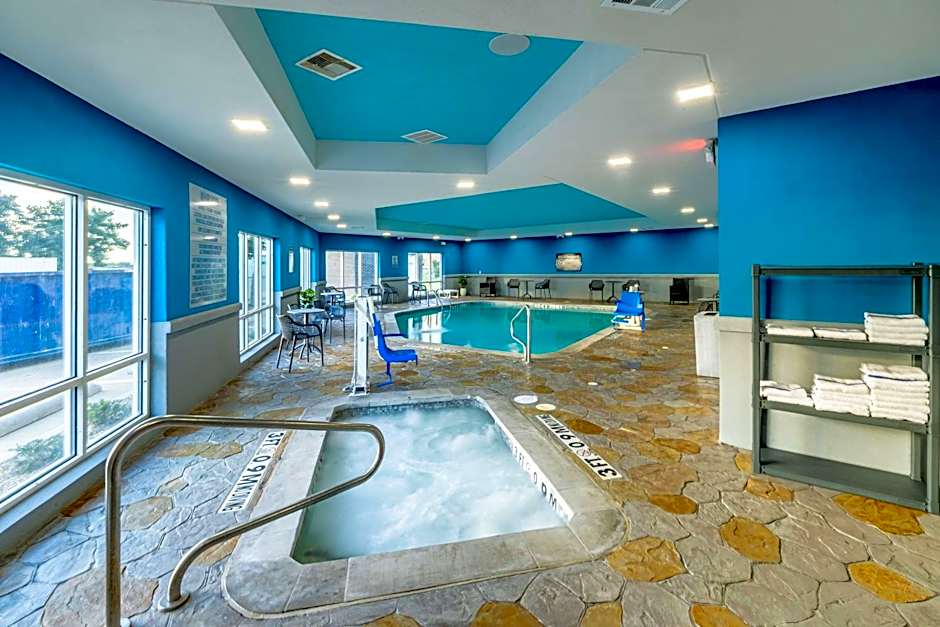 Hampton Inn By Hilton And Suites Cleburn