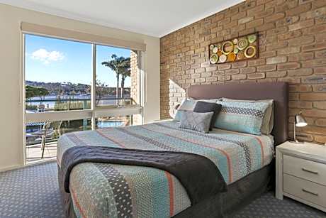 Two-bedroom Apartment - Upstairs