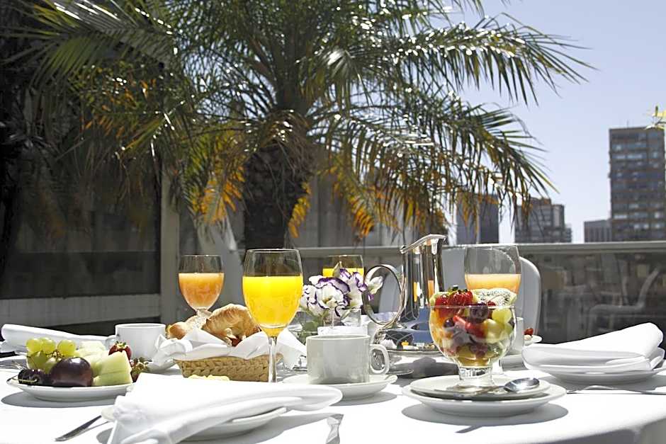 El Conquistador Hotel