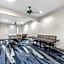 Comfort Suites London South