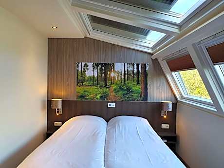 Twin Room with Sky View