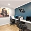 Best Western Plus Manhattan Beach Hotel
