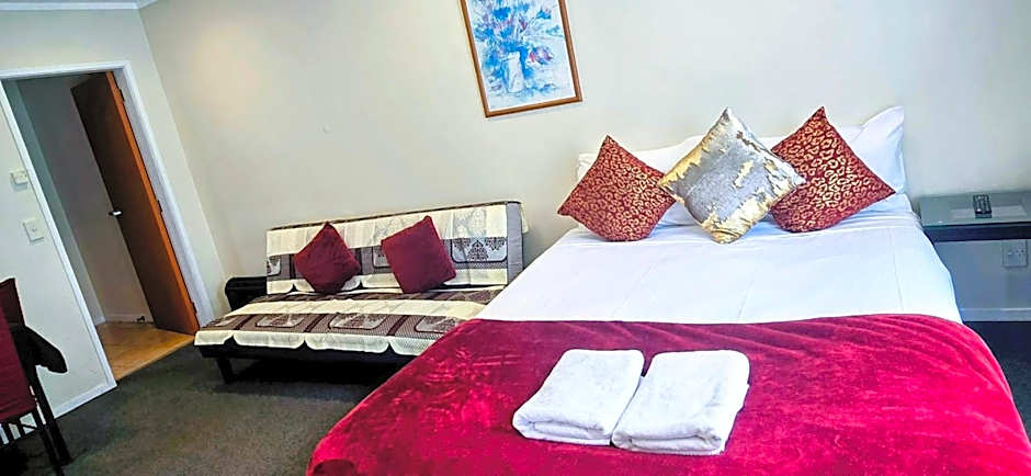 Baden Lodge Motel - PRIVATE SPA Bath