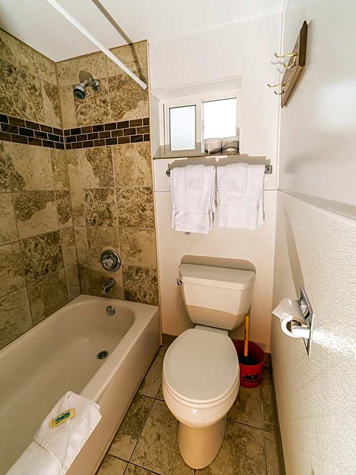 Oceanside Ocean Front Cabins