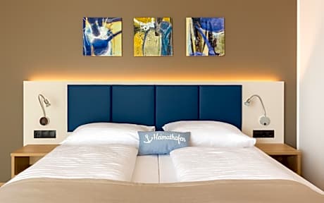 Deluxe Family Room with Terrace