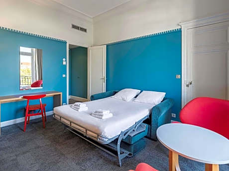 Suite with One Double Bed and One Double Sofa Bed