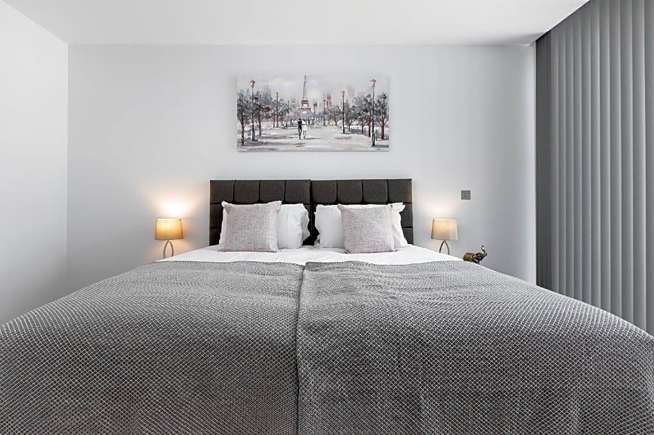 LT Greenwich 3 Bed Townhouse