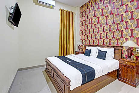 Capital O 91481 Mahkota Hotel Purwodadi