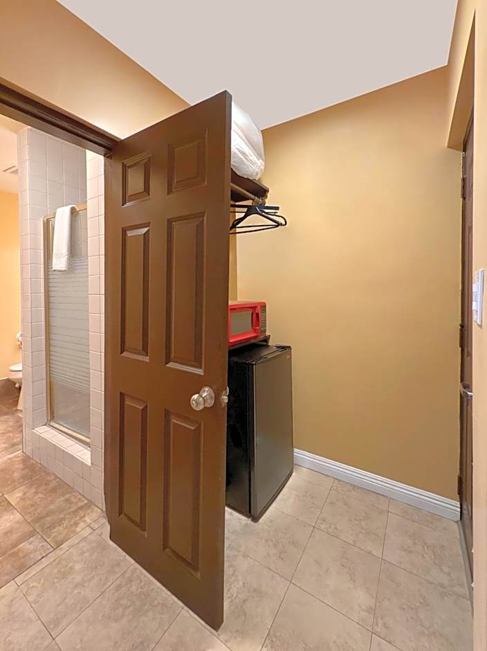 El Patio Inn Studio City