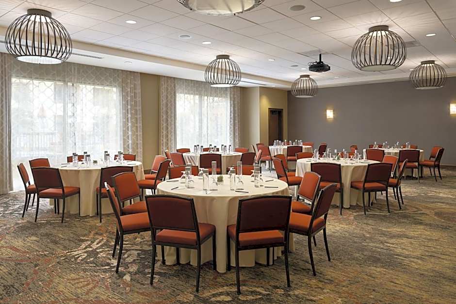 Courtyard by Marriott Santa Barbara Goleta