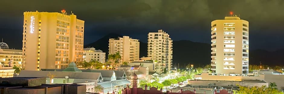 Inn Cairns Boutique Apartments