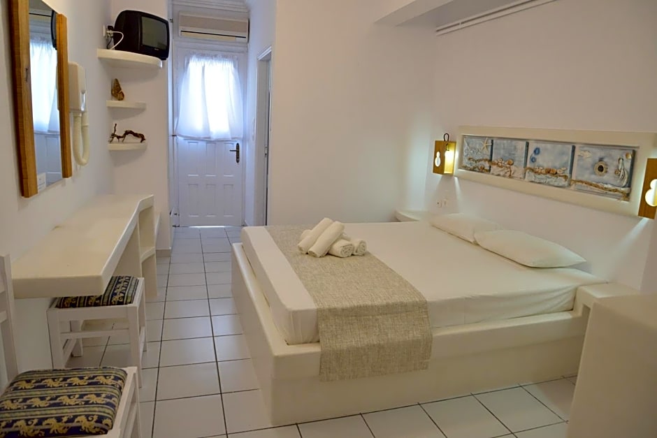 Hotel Apartments Giannis