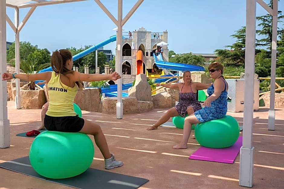 DIT Evrika Beach Club Hotel - All Inclusive