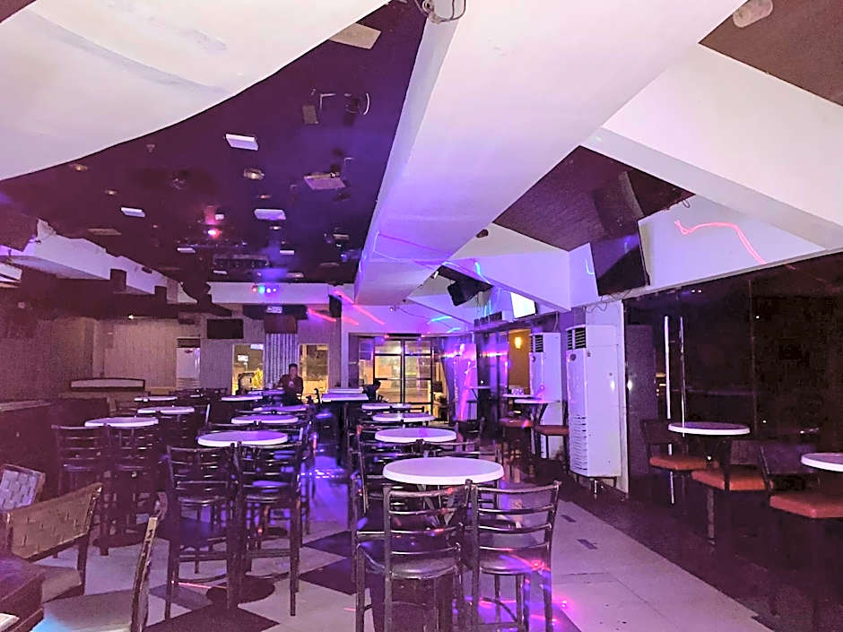 Mo2 Westown Hotel Mandalagan