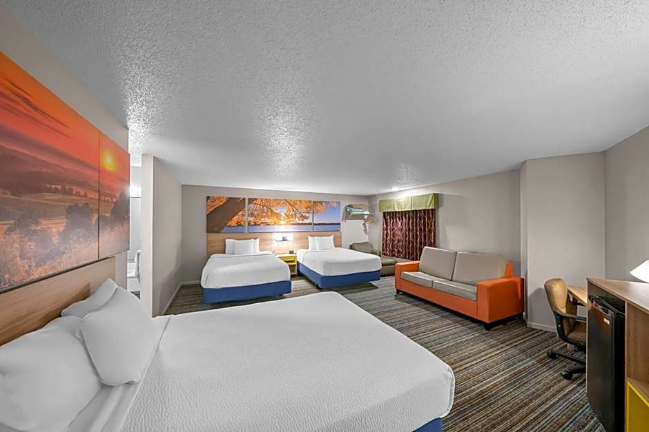 Days Inn by Wyndham York