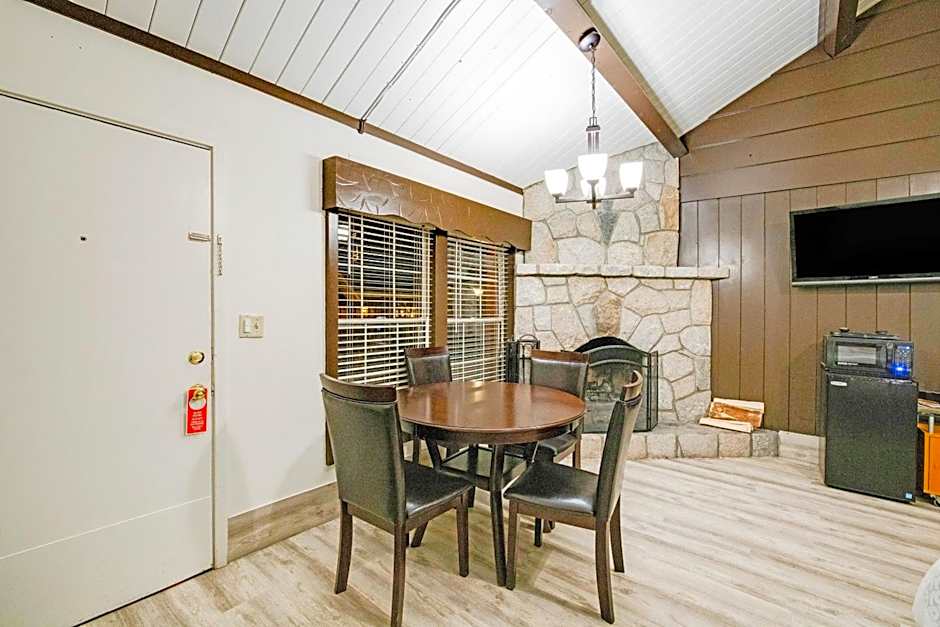 Arrowhead Tree Top Lodge