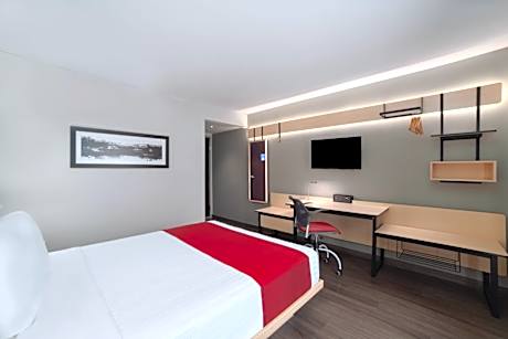 Queen Room