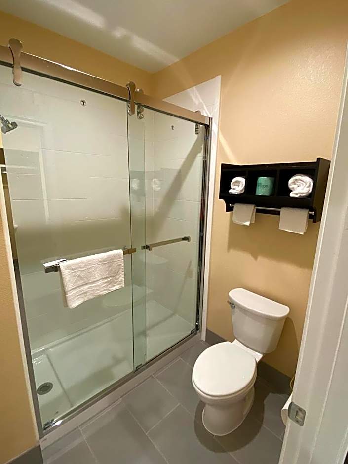 Scottish Inn & Suites Houston Willowbrook