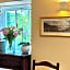 Lynwood House Bed and Breakfast