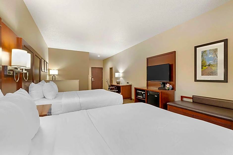 Comfort Suites Cedar Falls