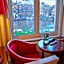 Amsterdam House Hotel