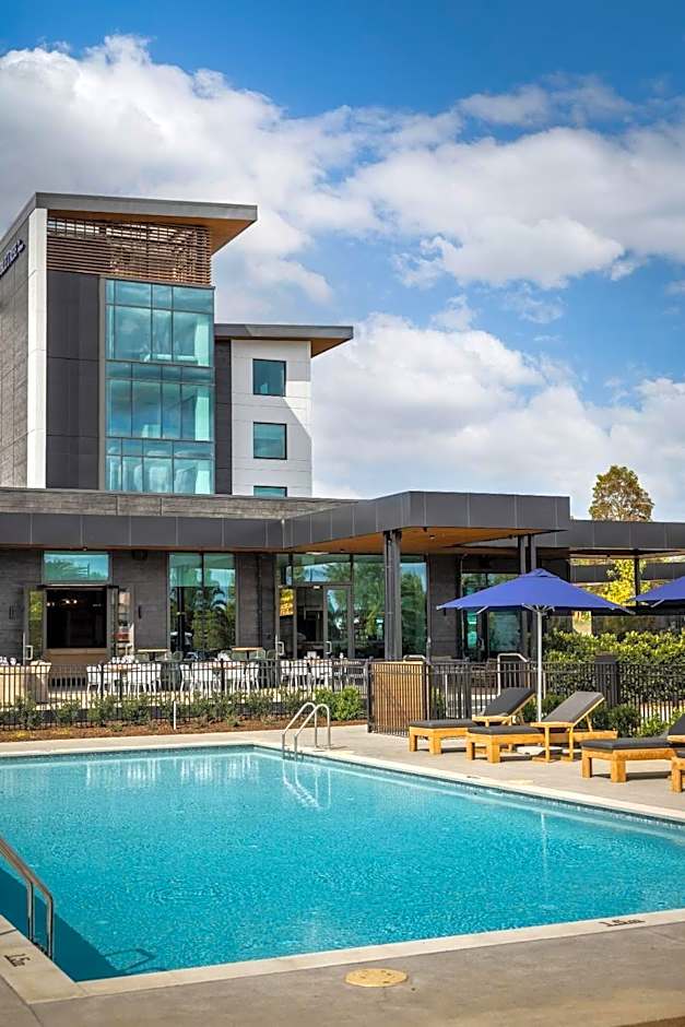 DoubleTree by Hilton Karaka