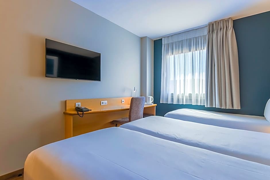 Travelodge Madrid Alcala de Henares