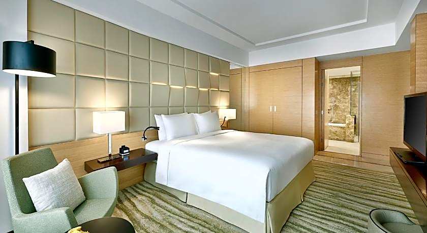 DoubleTree By Hilton Riyadh - Al Muroj Business Gate