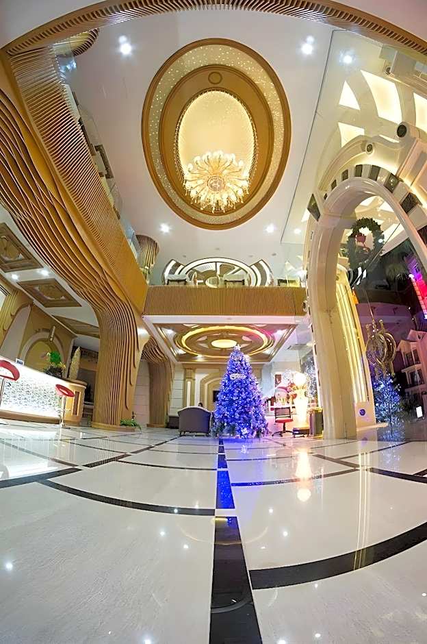 Holiday One Hotel