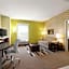 Home2 Suites By Hilton Savannah Airport
