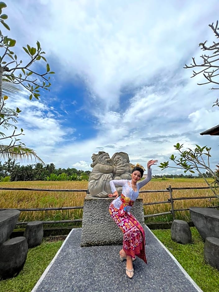 Pondok Gandalangu Ubud-Dikelilingi Hamparan Sawah