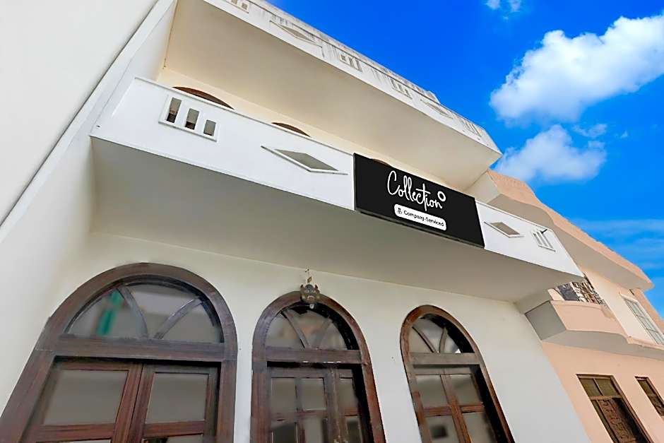 Collection O Khajuraho Central