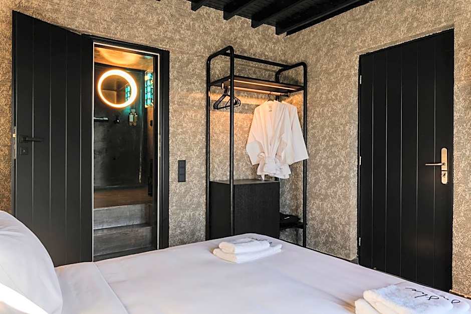 She Mykonos Boutique Hotel