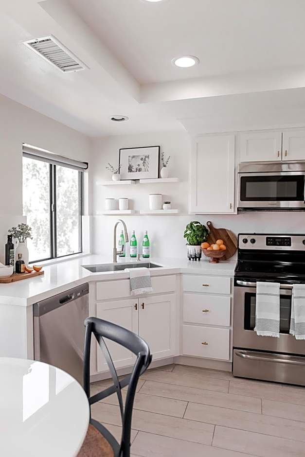 PRESIDENTIAL SUITE MOUNTAIN/LAKE VIEWS w/HEATED POOLS- PGA WEST