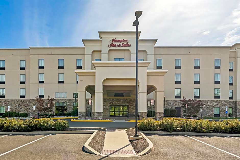 Hampton Inn & Suites Philadelphia/Bensalem