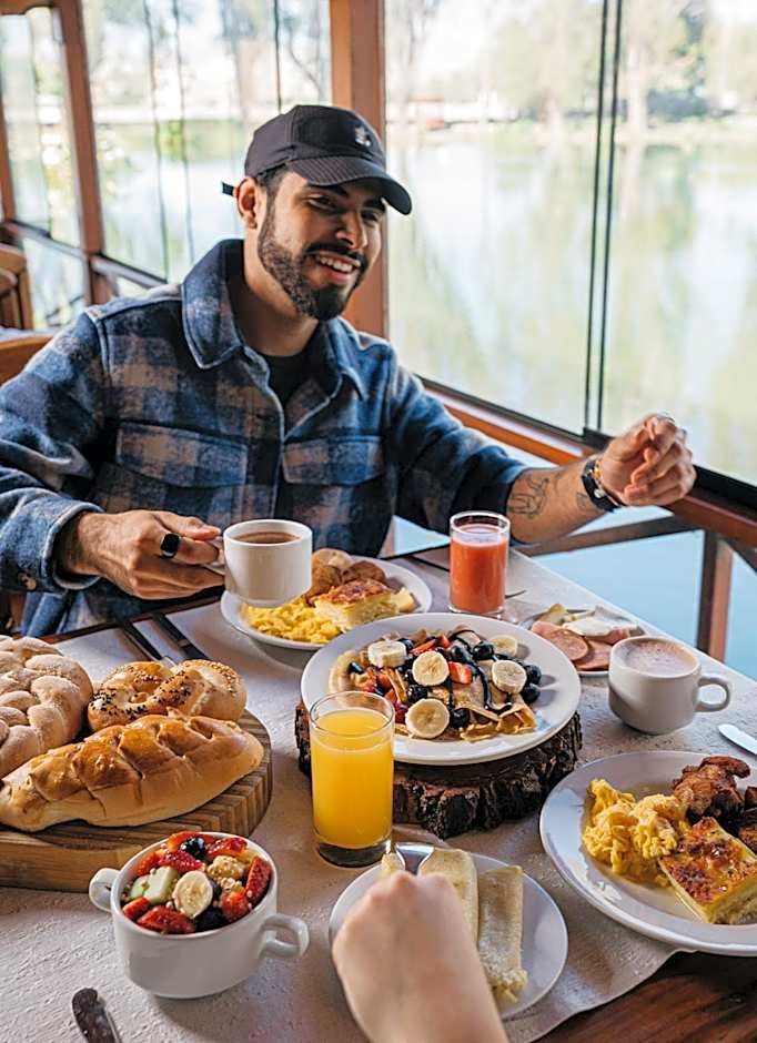 BTH Hotel Arequipa Lake