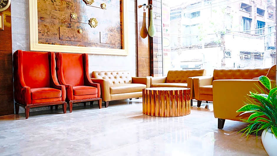 Hotel Landmark Near Golden Temple