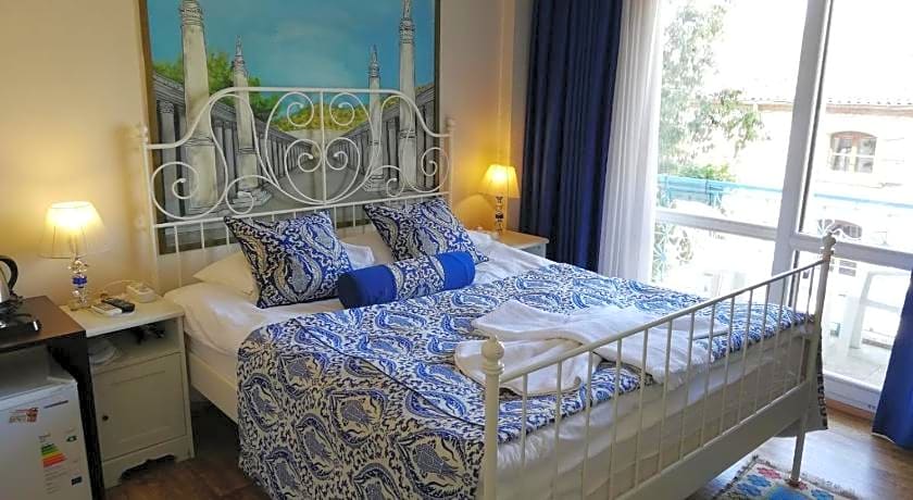 Urkmez Hotel