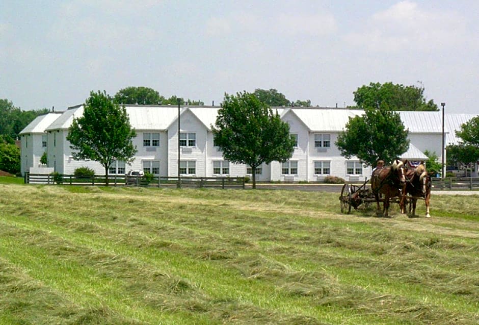 Amish Inn