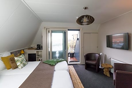 Double Room with Balcony