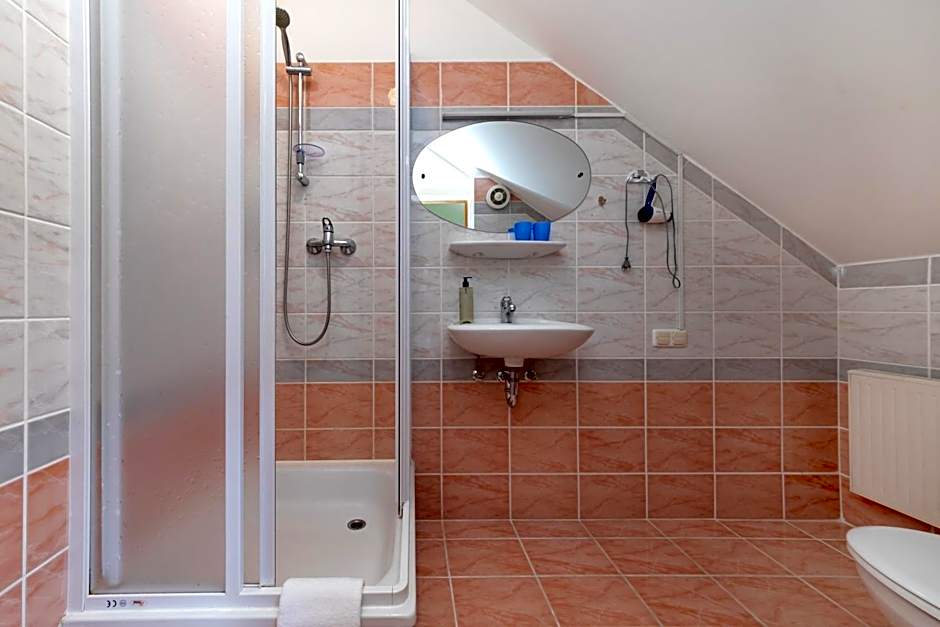 Butenas Hotel Tyla