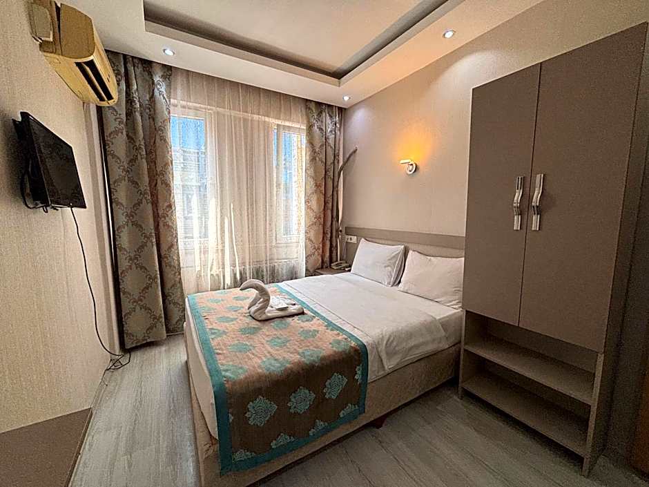Fly Hotel