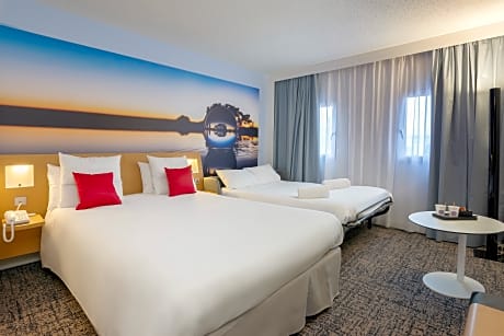 Superior Room - 1 double bed and 1 sofa bed for 2 people
