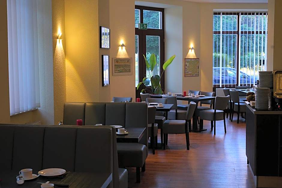 Gastehaus Lisakowski Pension am Brautwiesenpark
